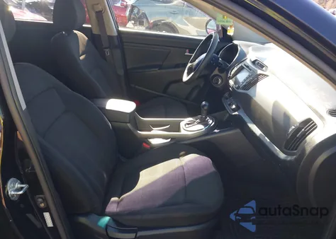 2013 Kia Sportage Lx z USA, uszkodzony, nr VIN KNDPBCA24D7396859